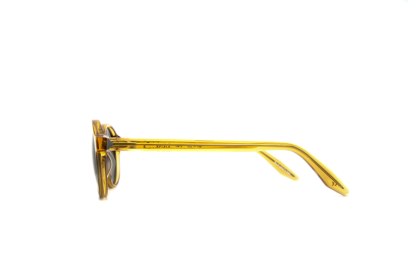 Gold Lug Sunglasses from Loris Lunettes. Side shot.